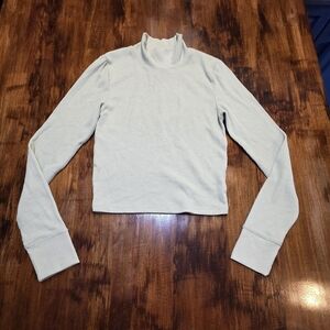 Ribbed Mock Neck Long-Sleeve Crop Top - Light Sage American Eagle Size M